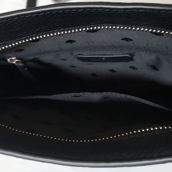 SOLD-Kate Spade Leila Top Zip Crossbody Black - Picture 10 of 12